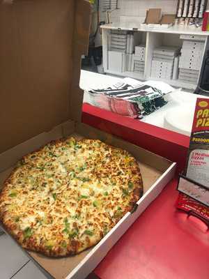 Pazoon's Pizza