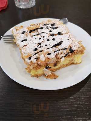 Cameli's Pastry And Cafe