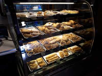 Cameli's Pastry And Cafe