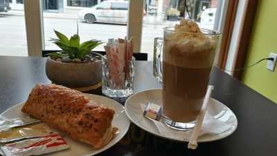 Cameli's Pastry And Cafe