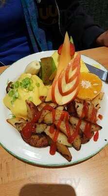 Cora's Breakfast & Lunch