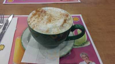 Cora's Breakfast & Lunch