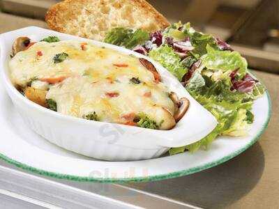 Cora's Breakfast & Lunch