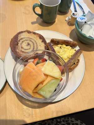 Cora's Breakfast & Lunch