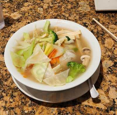 Ben Thanh White Oaks