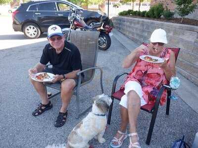 Soprano's West Pizza