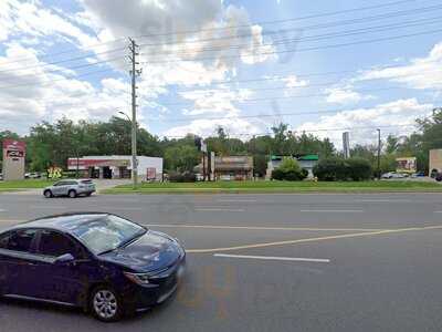 Soprano's West Pizza