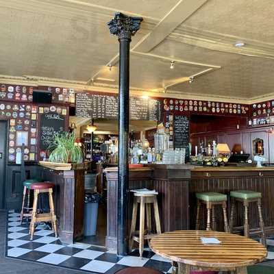 Canton Restaurant Tavern