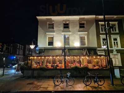 Canton Restaurant Tavern