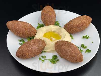 Black Diamon Bar & Grill