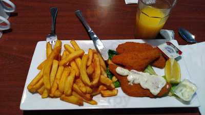 Silver's Grill House And Bar