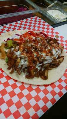 Noor's Shawarma And Variety