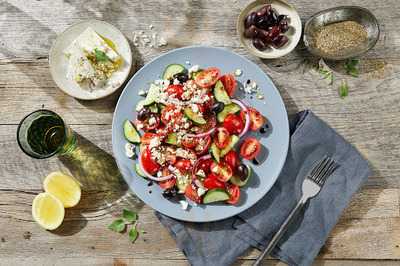 Chuck's Roadhouse Bar And Grill