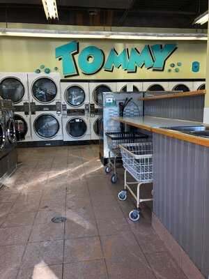 Tommy Sud's Laundry And Cafe