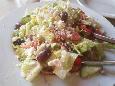 Johnny's Restaurant, Bar And Banquet Hall