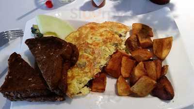 Johnny's Restaurant, Bar And Banquet Hall