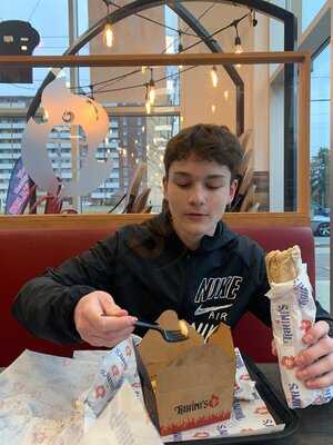 Tahinis Restaurant (westmount)