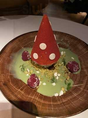 Harry’s Restaurant