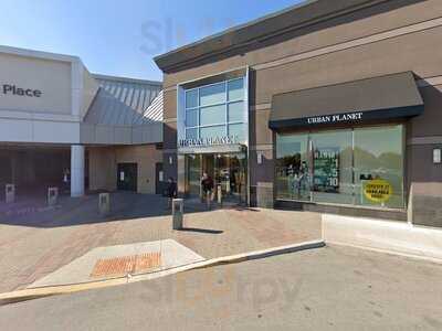 Lindt Chocolate Shop - Masonville