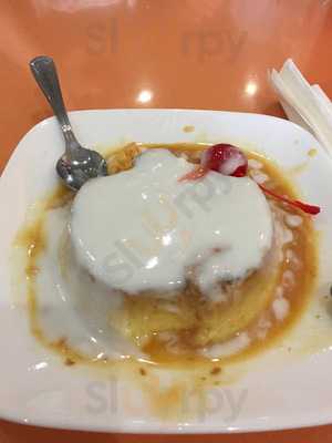 Pho Hoa Binh Restaurant