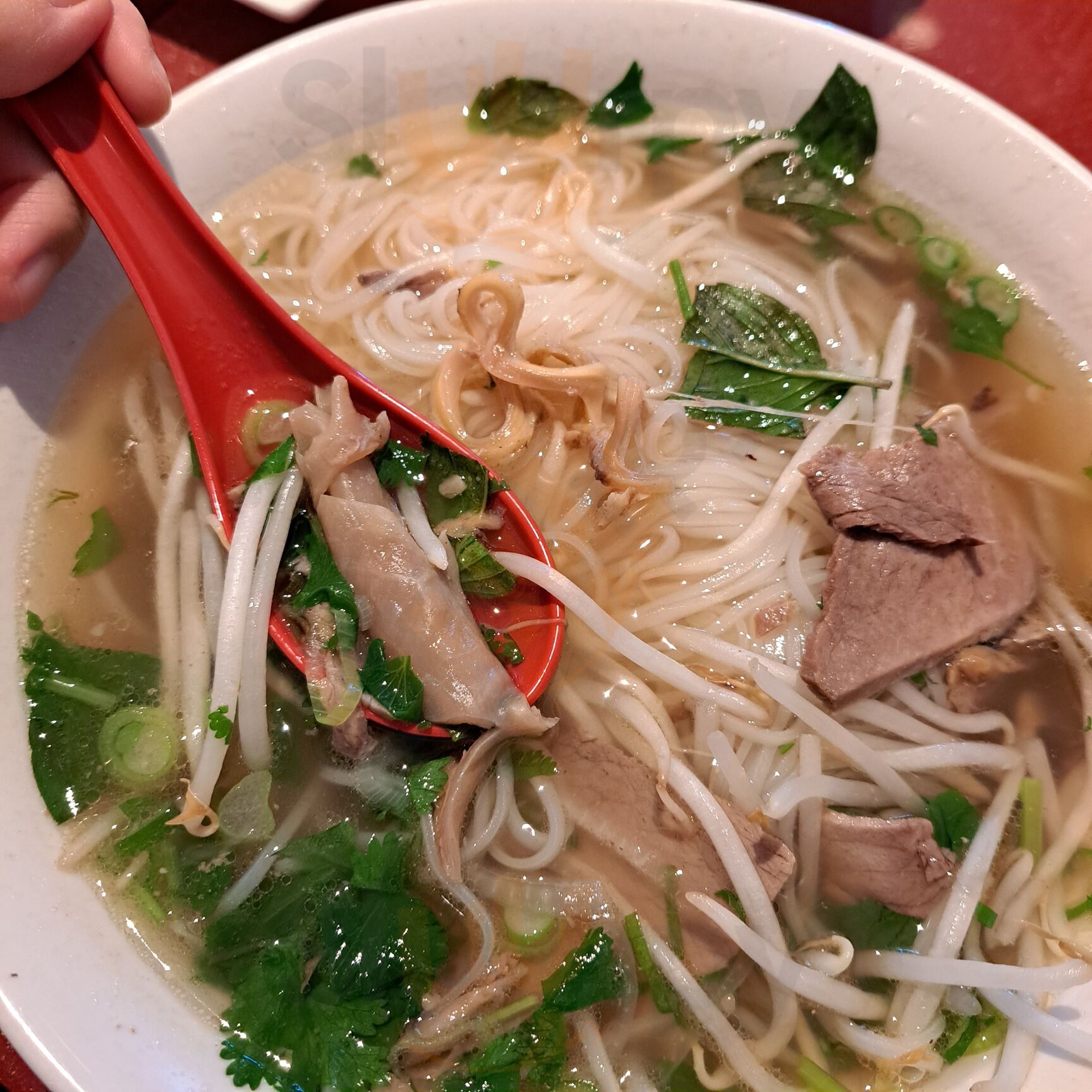 Pho Hoa Binh Restaurant
