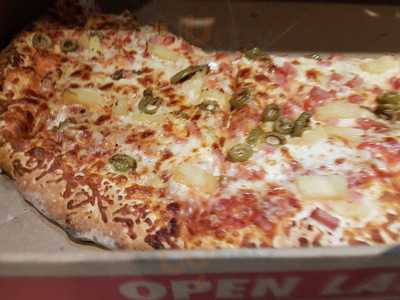 Dino's Pizza & Wings