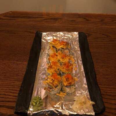 Sakura Sushi & Grill