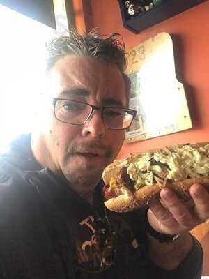 Hungry Hollow Smokehouse And Grille