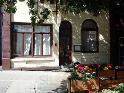 Outer Clove Restaurant