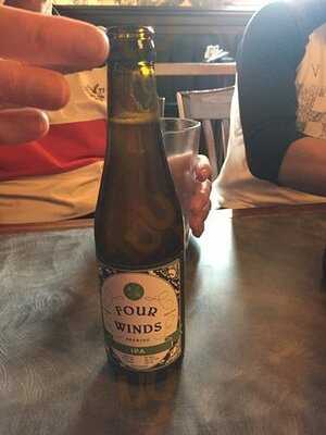 Jackson's Hole & Grill