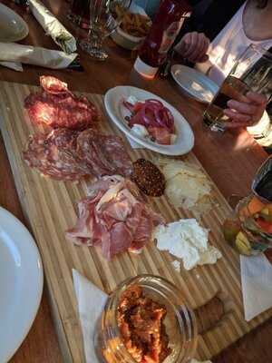 Thirteen Food & Beverage