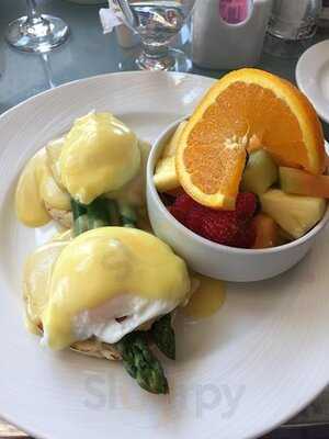 Chilled Cork Restaurant And Lounge