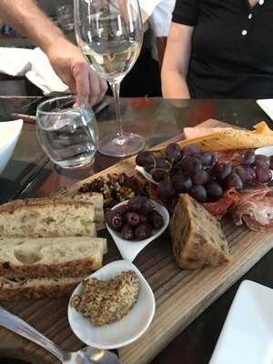 The Easy Pour Wine Bar