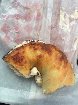 Izzy's Bagels
