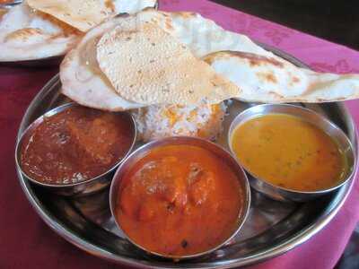 Bombay Sizzler Fine Indian Cuisine