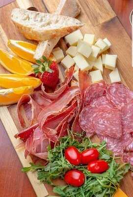 The Mills Taphouse + Grill