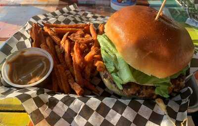 Old Marina Restaurant And Gift House