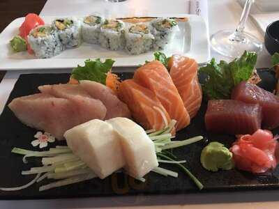Sushi Nami Royale Dartmouth