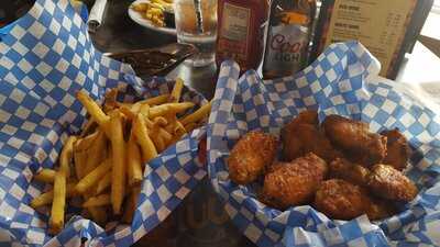 Riverside Pub & Eatery