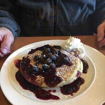 Country Girl Family Restaurant