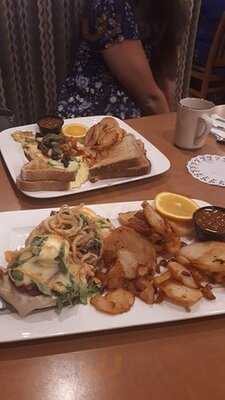 Country Girl Family Restaurant