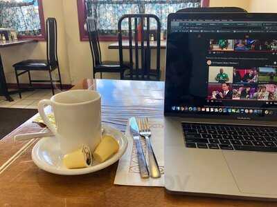 Kay's Kozy Korner Restaurant & Pizza