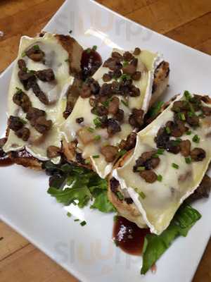 Tru's Grillhouse And Lounge