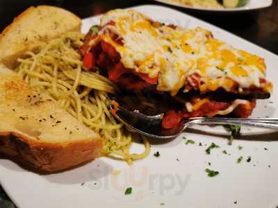 Tru's Grillhouse And Lounge