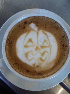 Second Cup Coffee Co. Featuring Pinkberry Frozen Yogurt