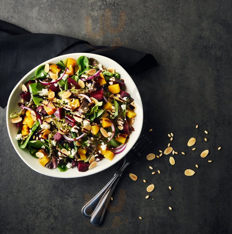 Shoeless Joe's Sports Grill - Vaughan