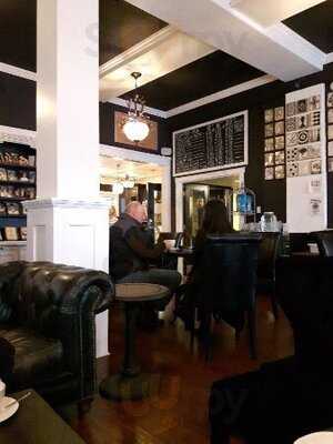 The Tin Cup - Coffee And Espresso Bar