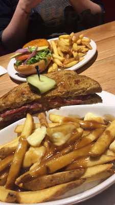 Bubba Ray's Sports Bar Bedford