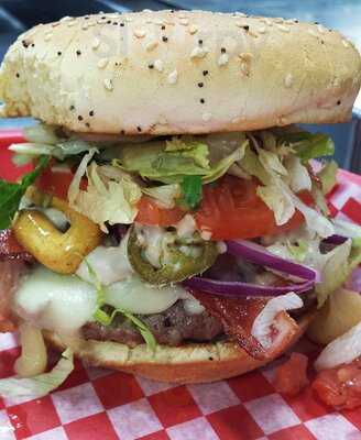 Cheese Curds Gourmet Burgers + Poutinerie