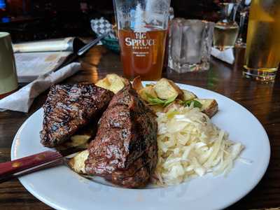 Daniel’s Alehouse And Eatery